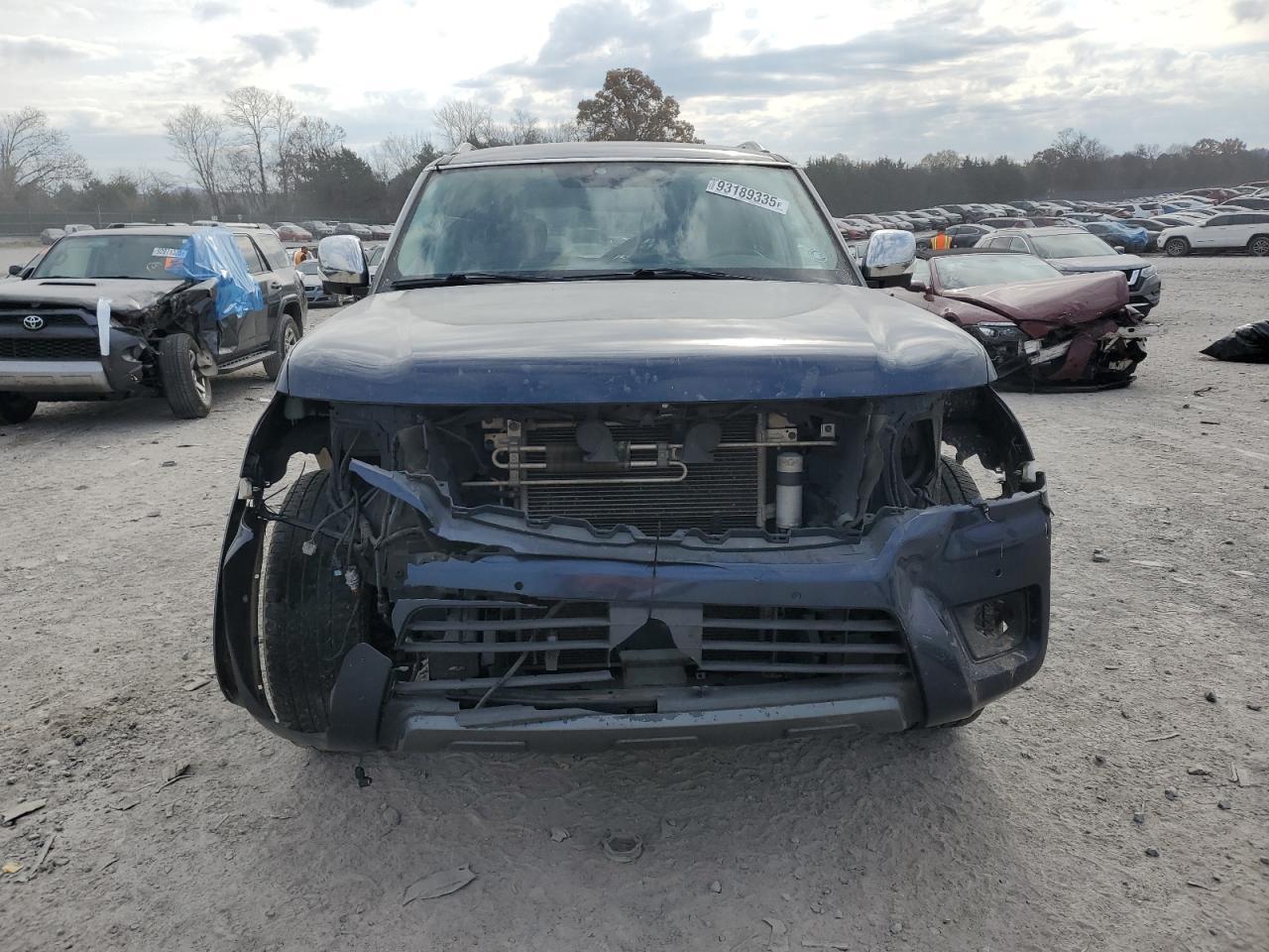 2020 Nissan Armada Sv - Image 5