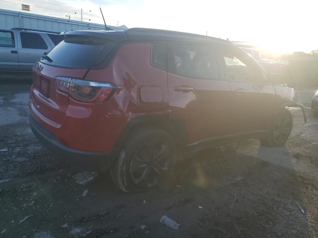 2020 Jeep Compass Latitude - Фото 3