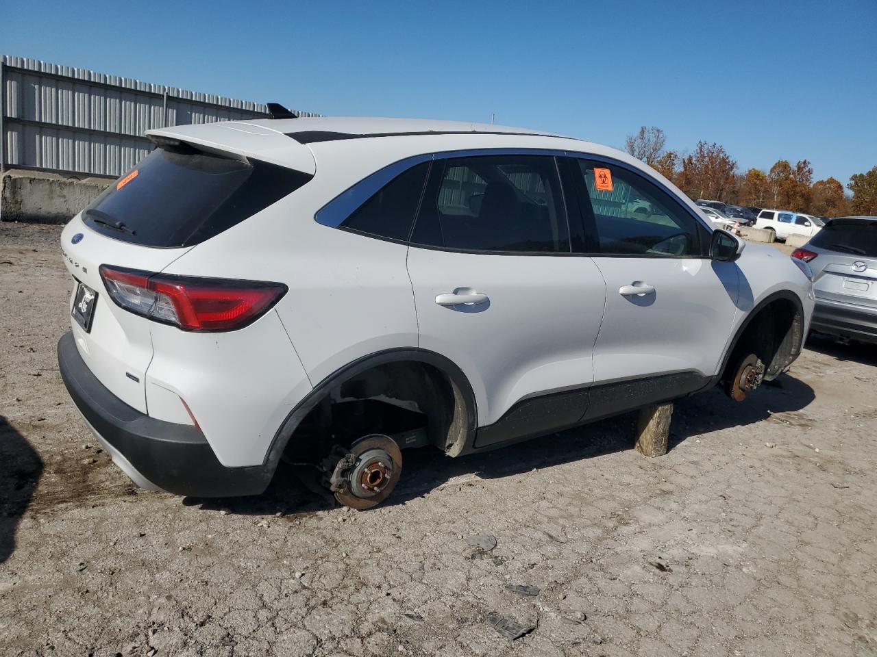2021 Ford Escape Se - Фото 3