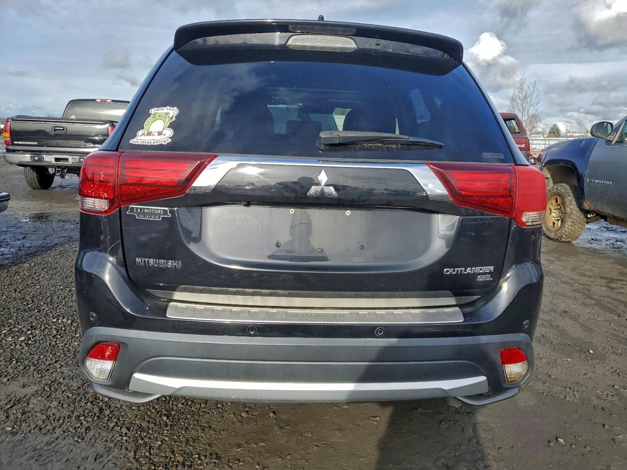 2017 Mitsubishi Outlander Se - Фото 6