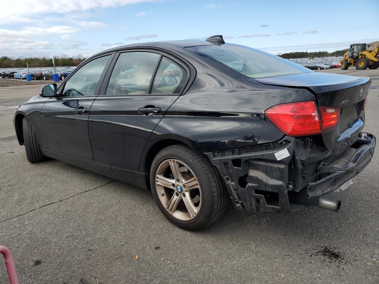 2015 BMW 320 I xDrive - Image 2