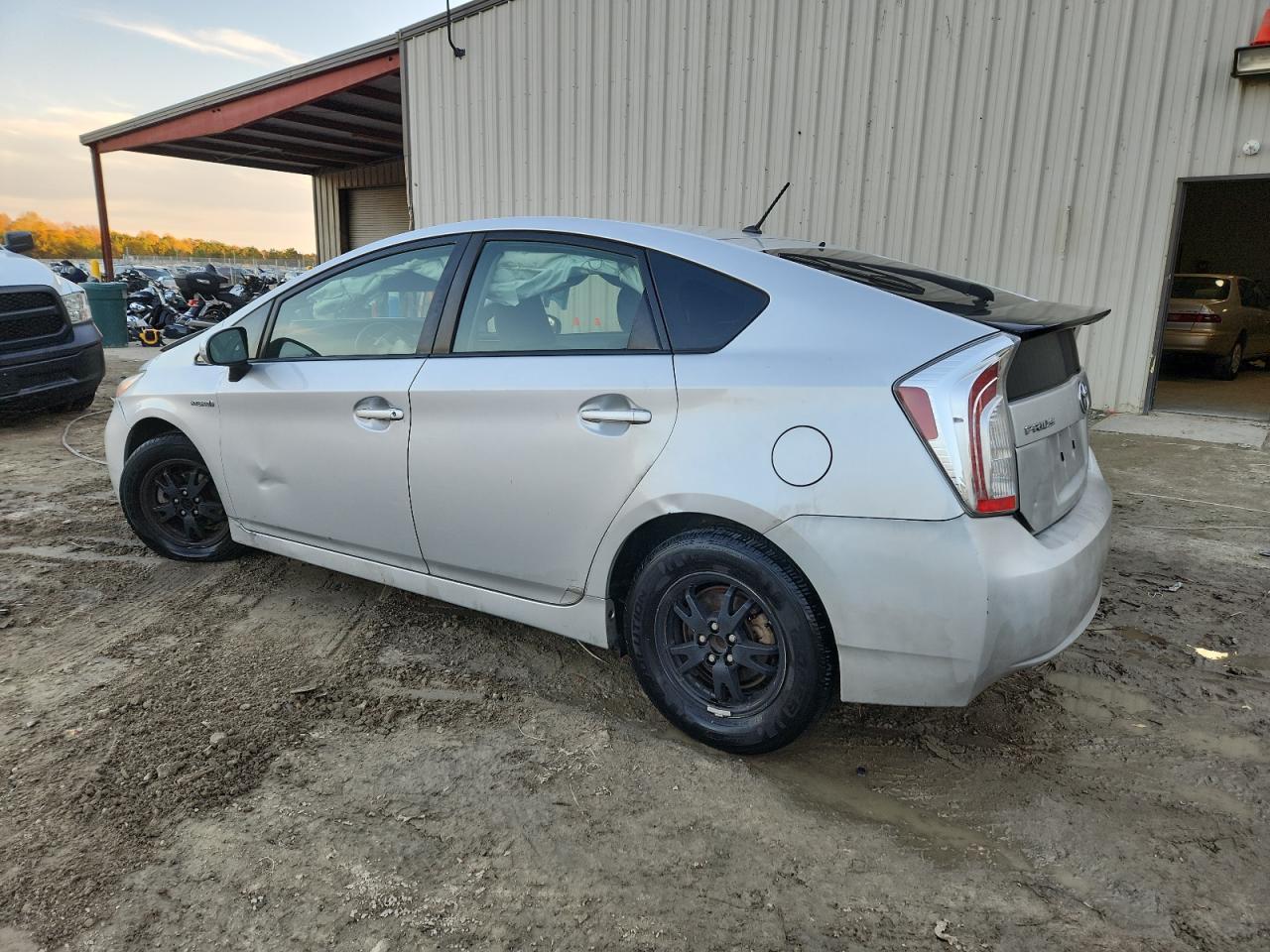 2014 Toyota Prius - Image 2