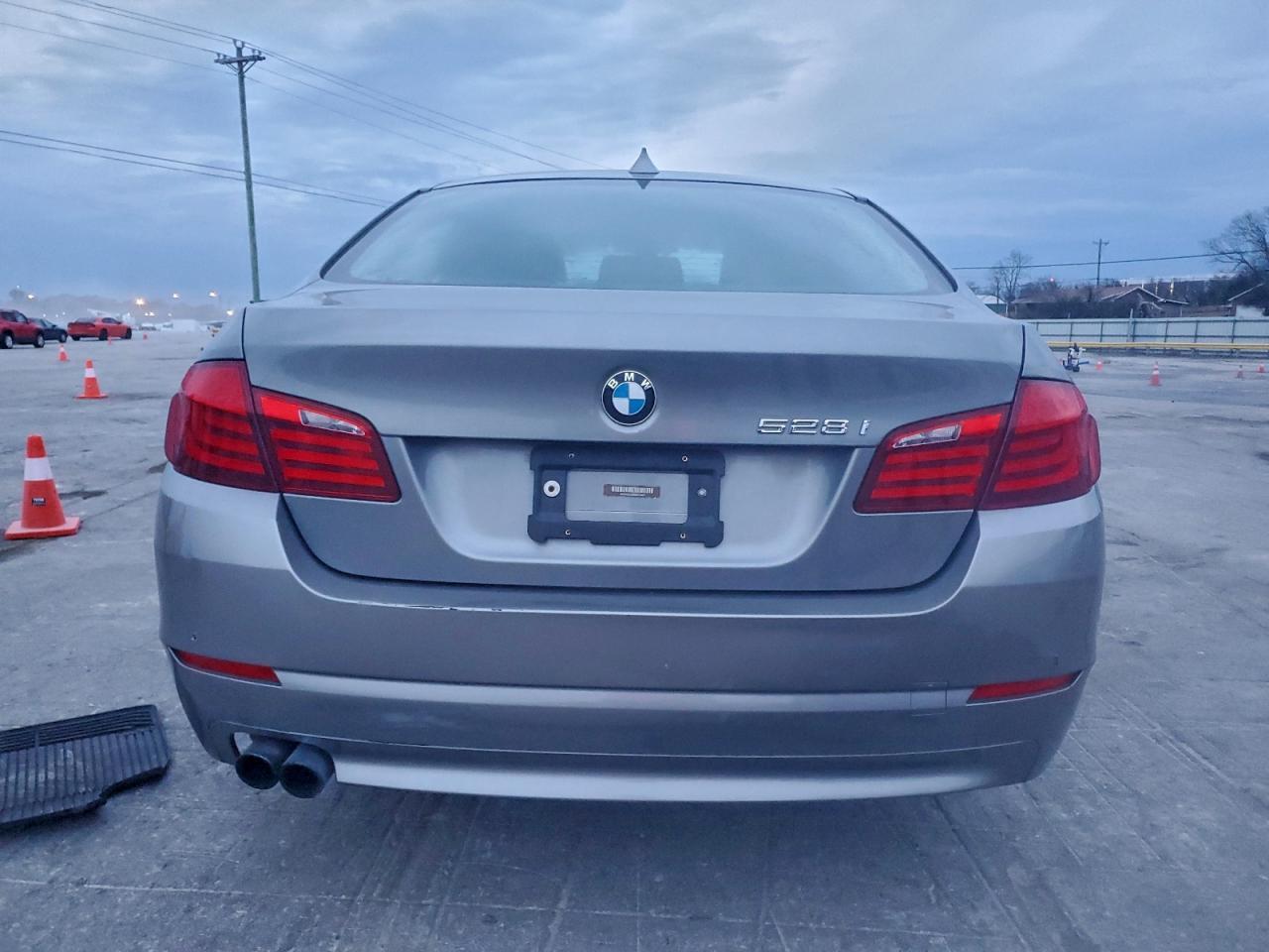 2013 BMW 528 I - Фото 6