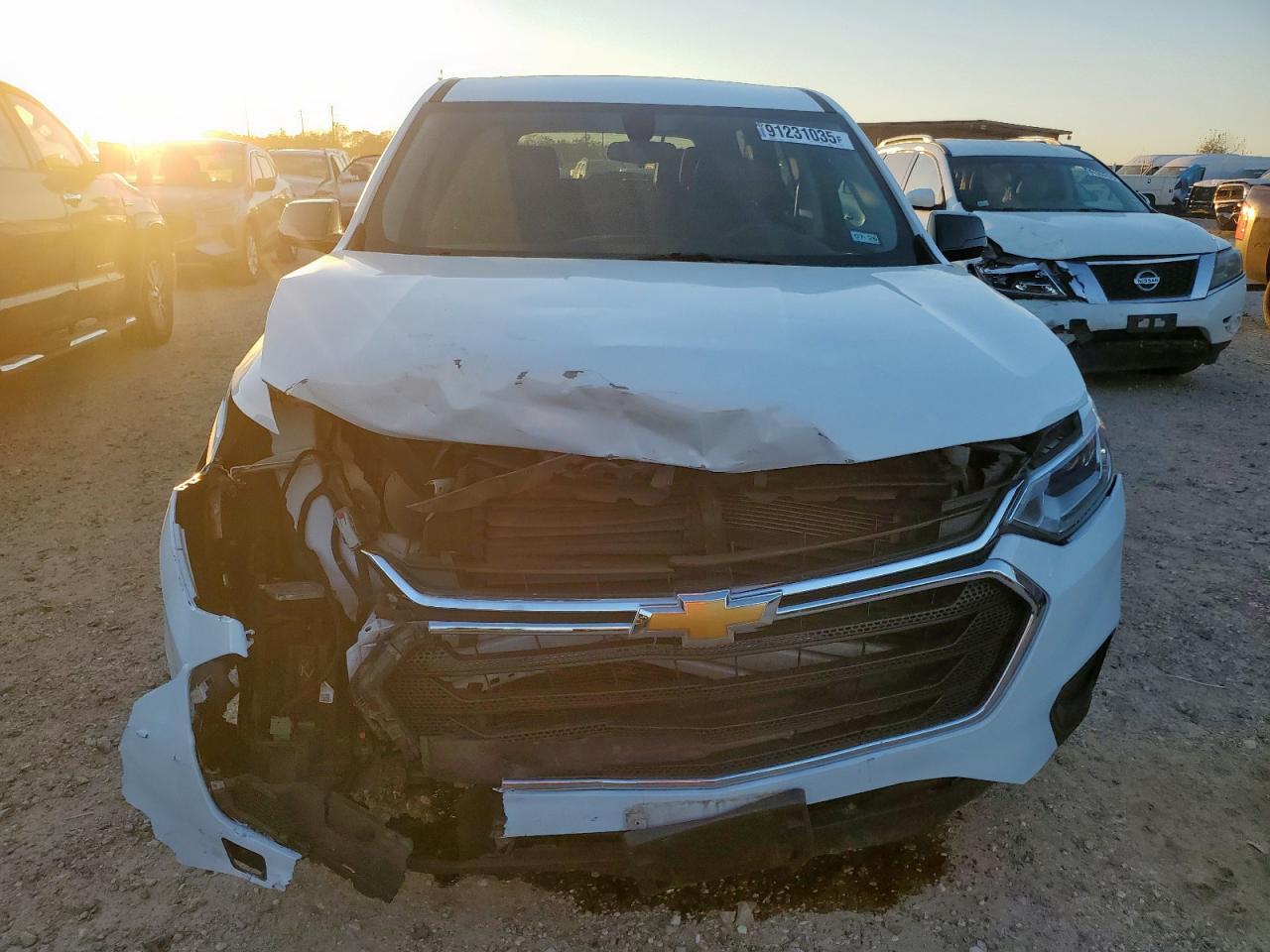 2019 Chevrolet Traverse Ls - Image 5