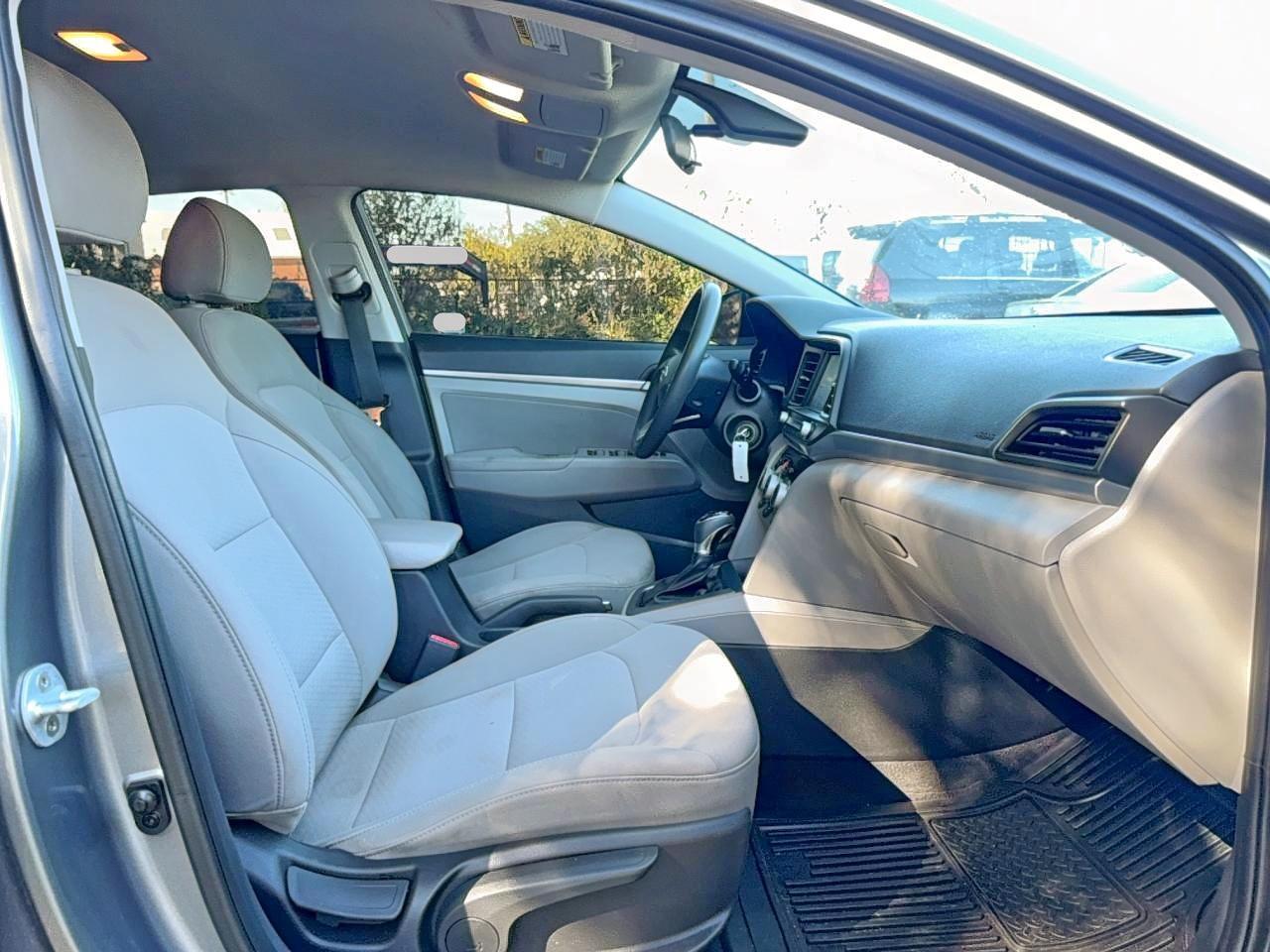 2019 Hyundai Elantra Sel - Фото 5