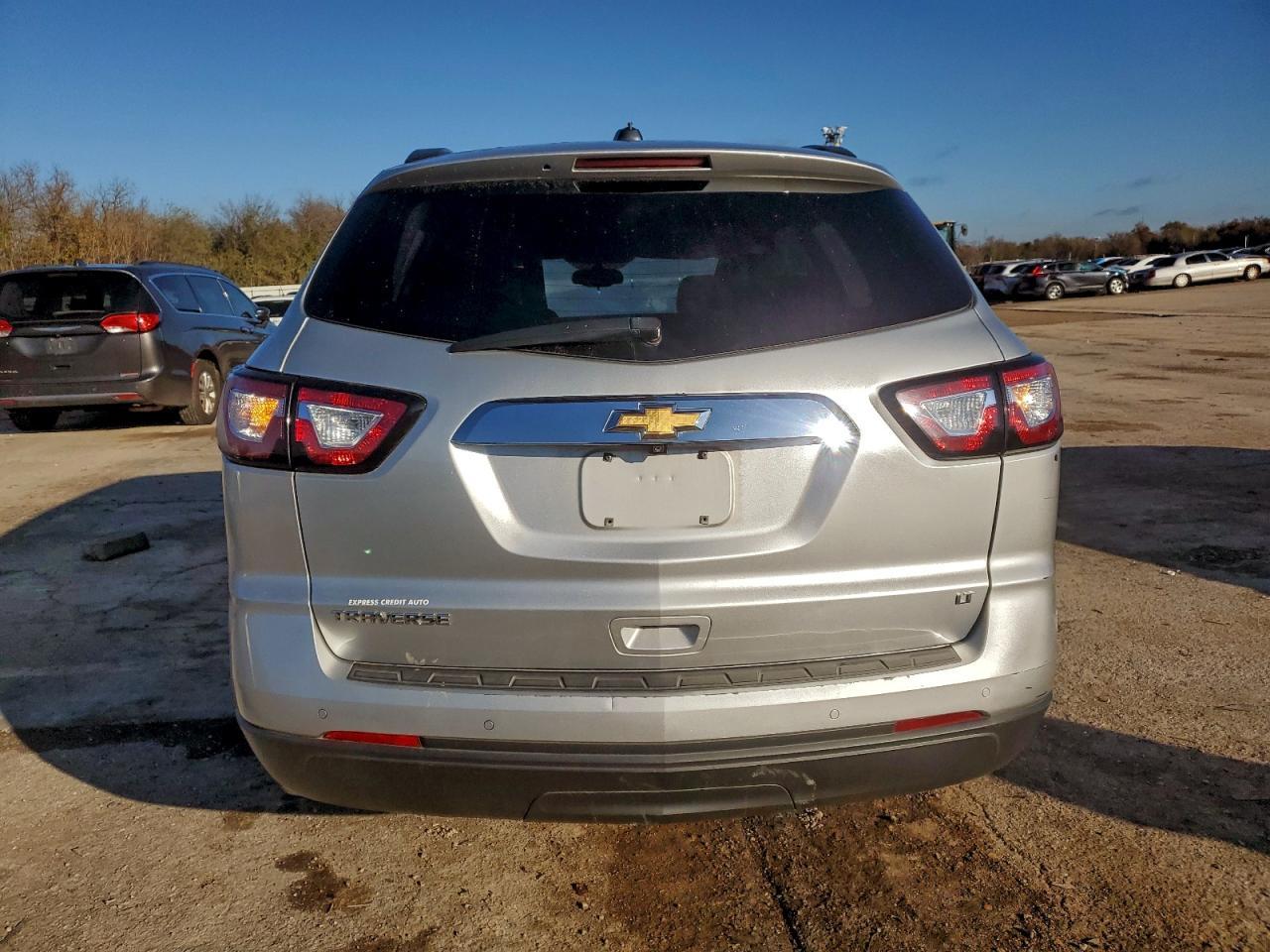 2017 Chevrolet Traverse Lt - Фото 6