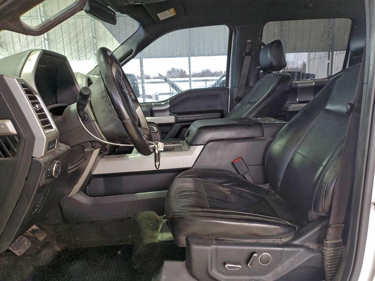 2015 Ford F150 Supercrew - Image 7