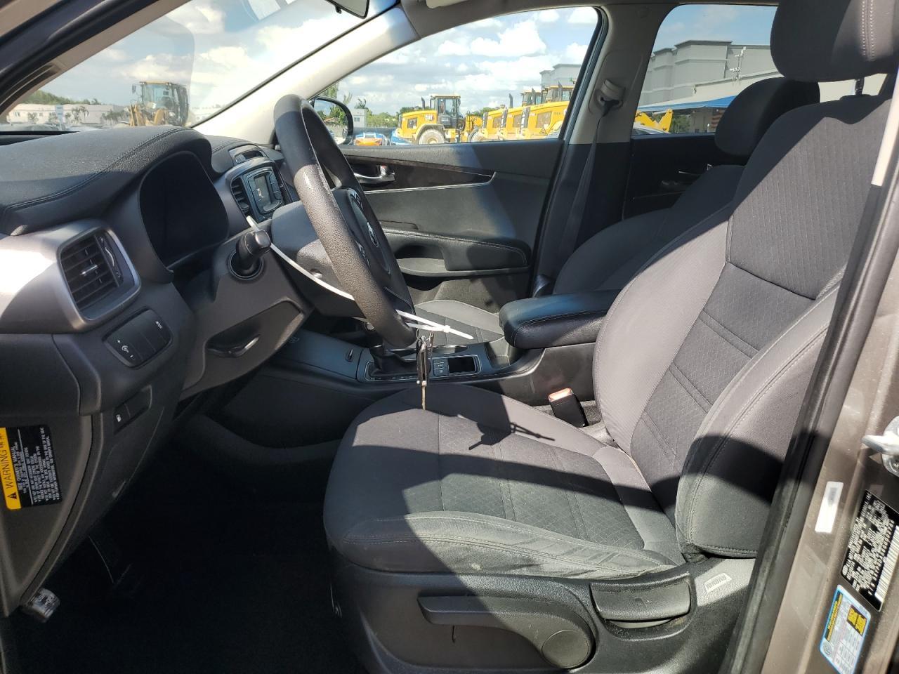 2016 Kia Sorento Lx - Image 7