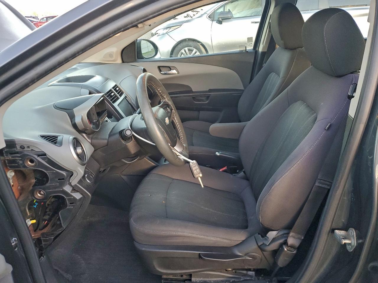 2013 Chevrolet Sonic Lt - Фото 7