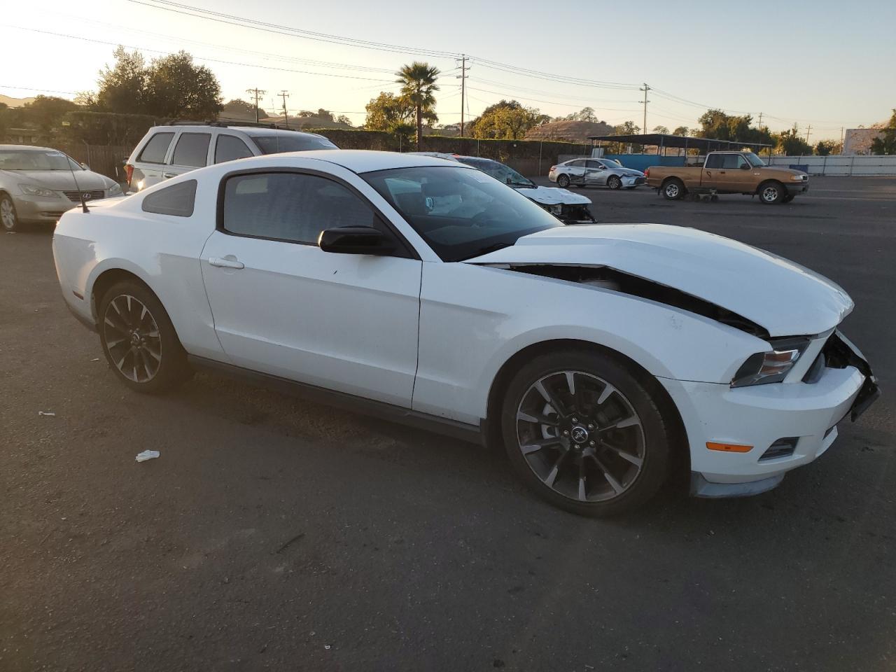 2012 Ford Mustang - Фото 4