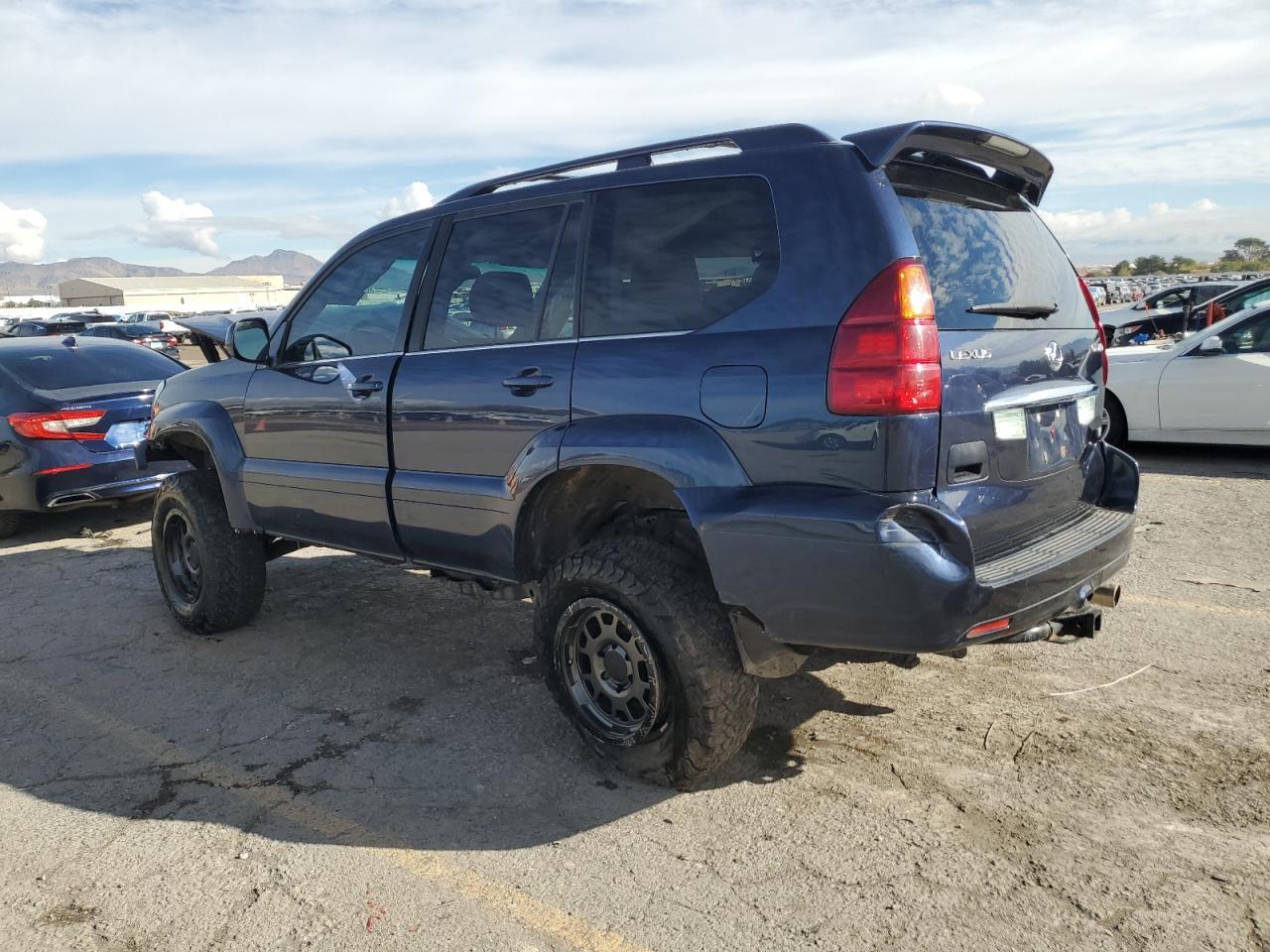 2004 Lexus Gx 470 - Image 2