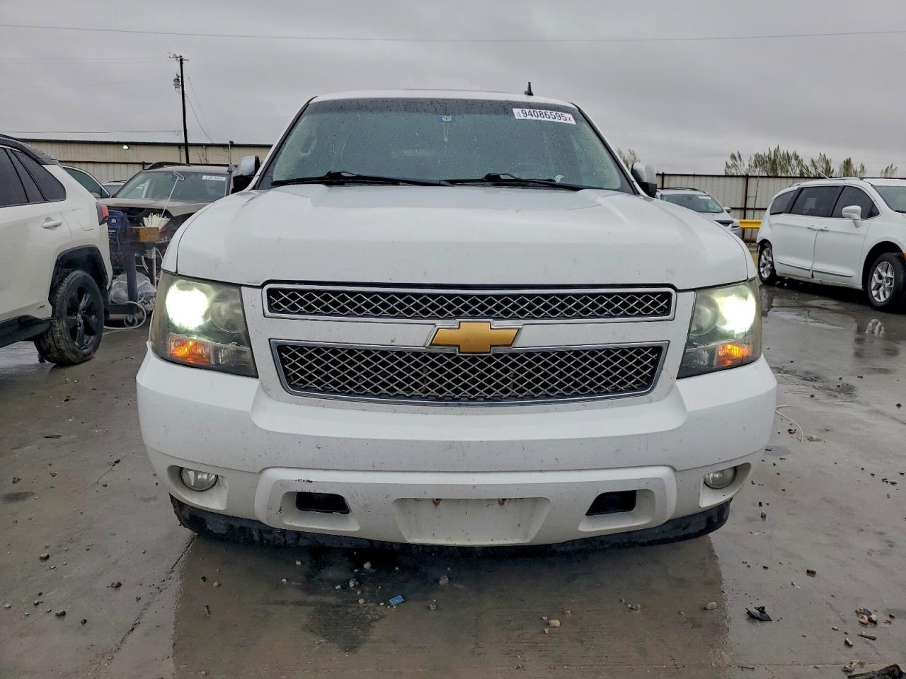 2011 Chevrolet Tahoe C1500 Lt - Image 5