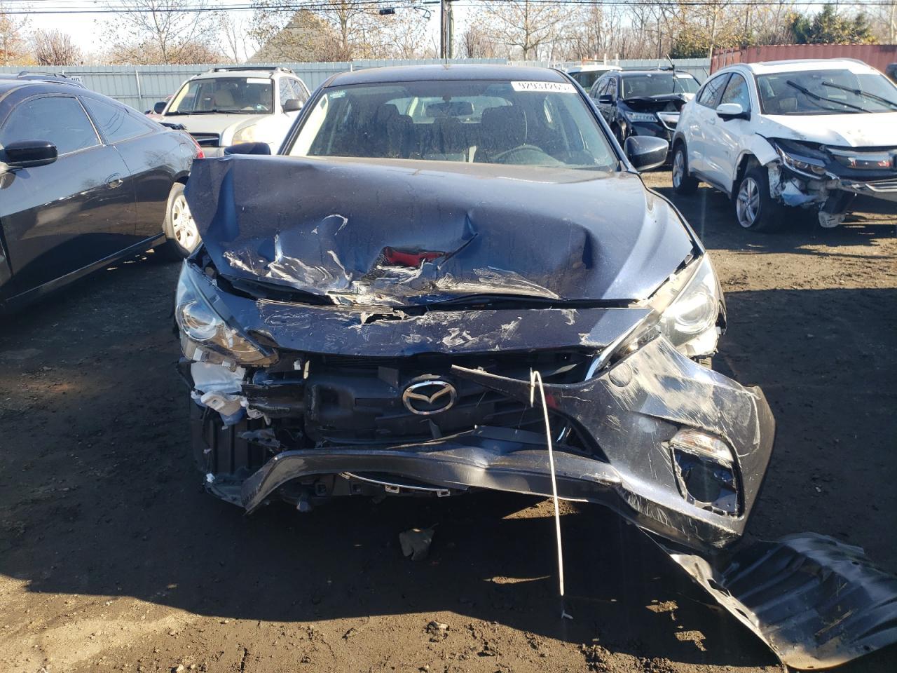 2015 Mazda 3 Sport - Image 5