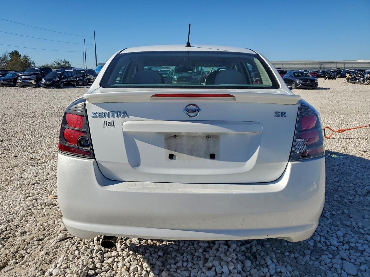 2010 Nissan Sentra 2.0 - Фото 6