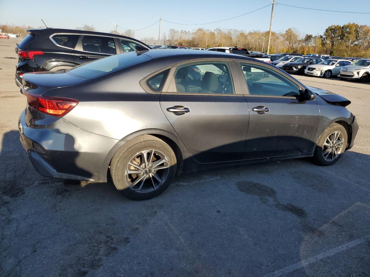 2024 Kia Forte Lx - Фото 3