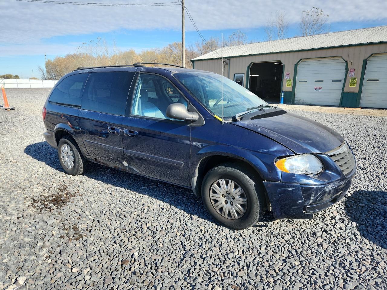2006 Chrysler Town & Country Lx - Image 4