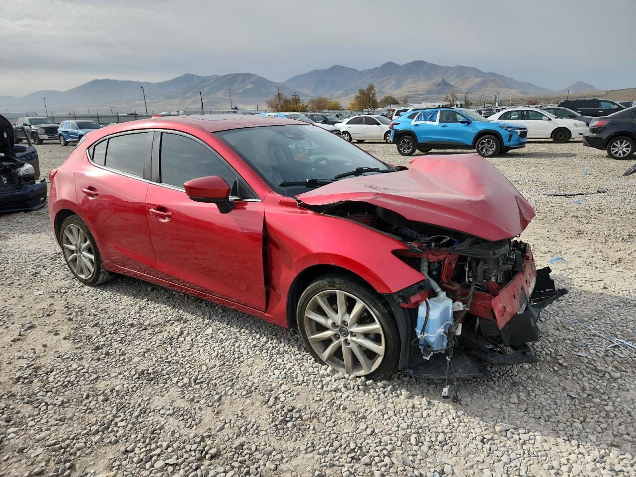 2017 Mazda 3 Grand Touring - Image 4