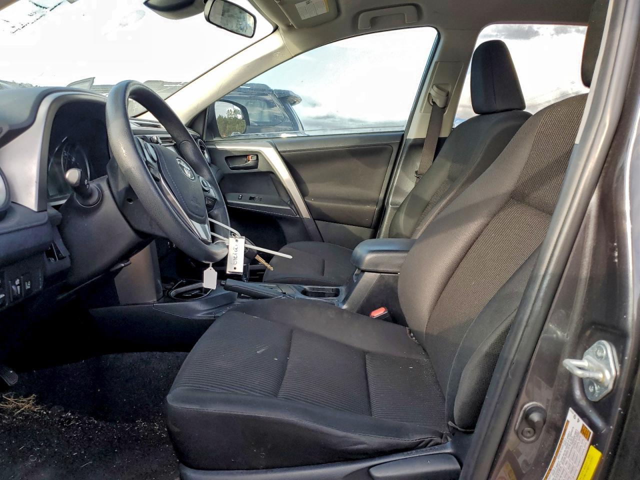 2017 Toyota Rav4 Le - Image 7