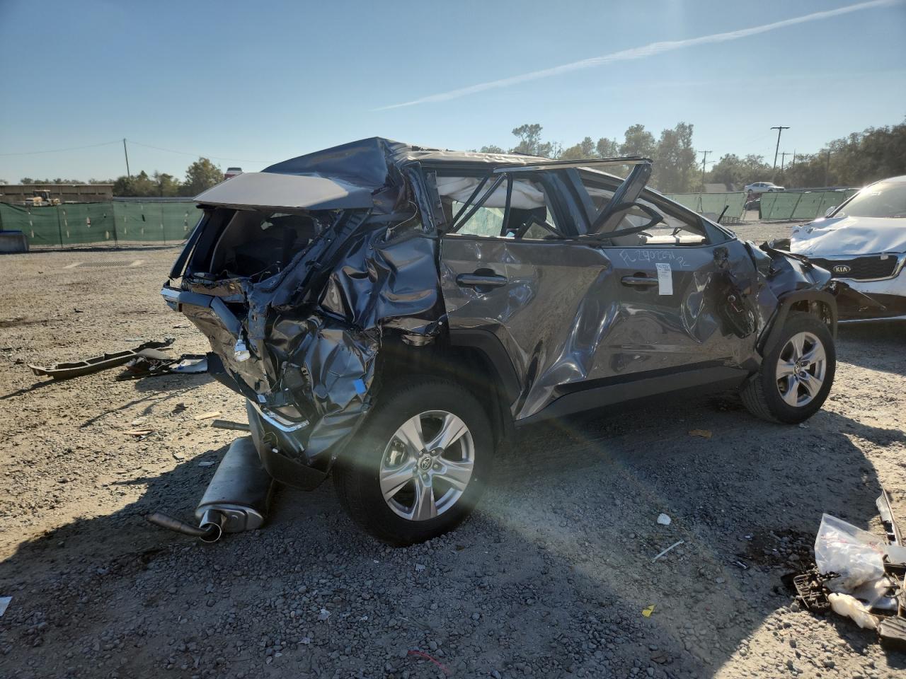 2025 Toyota Rav4 Xle - Image 3