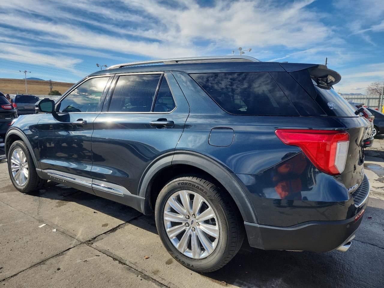 2022 Ford Explorer Limited - Фото 2