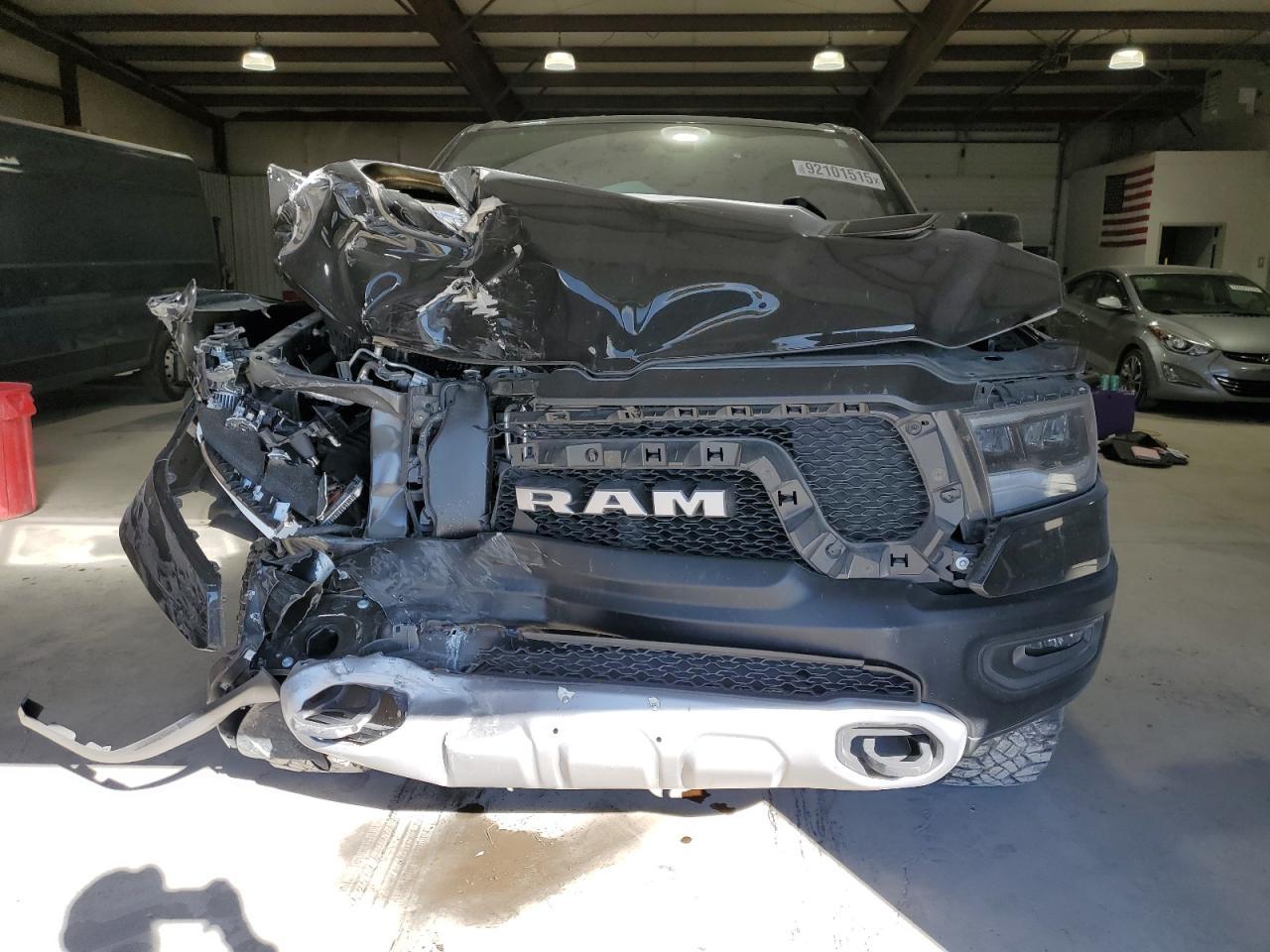 2021 Ram 1500 Rebel - Фото 5