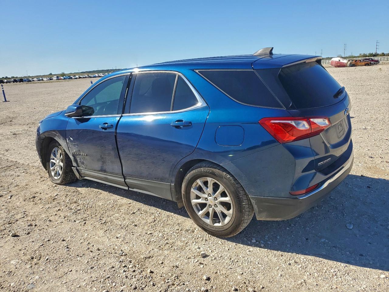2020 Chevrolet Equinox Lt - Фото 2