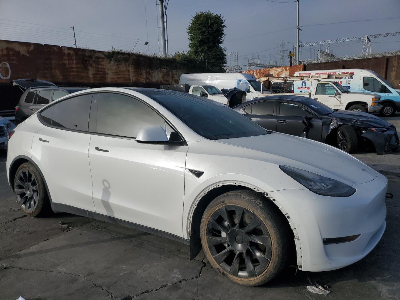 2021 Tesla Model Y - Фото 4