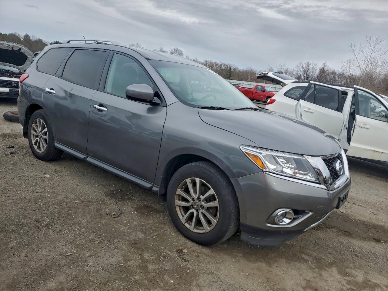 2016 Nissan Pathfinder Sv - Image 4