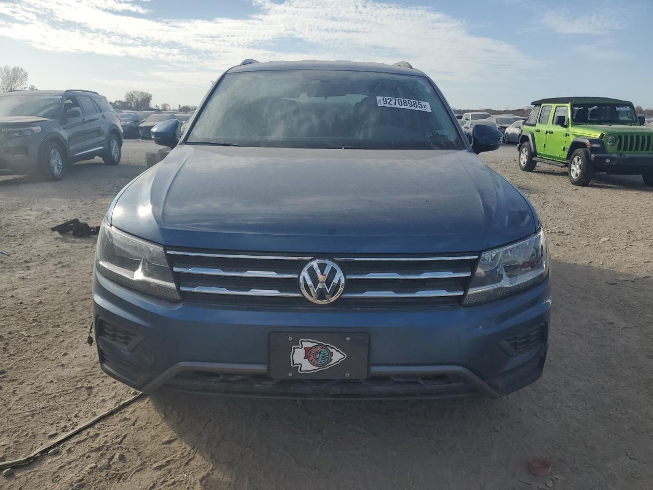 2020 Volkswagen Tiguan Se - Фото 5