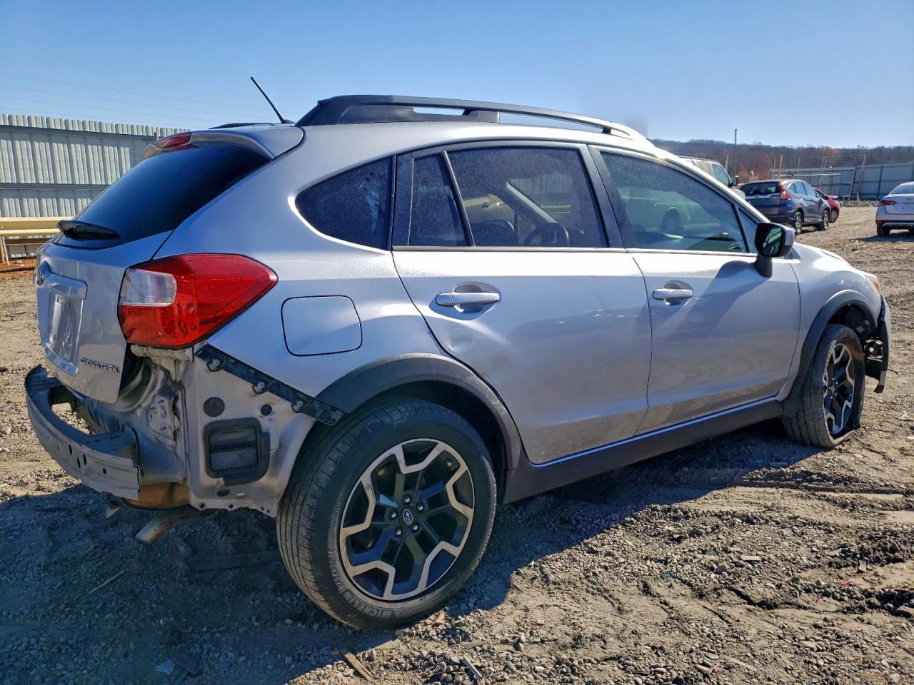 2016 Subaru Crosstrek Premium - Image 3