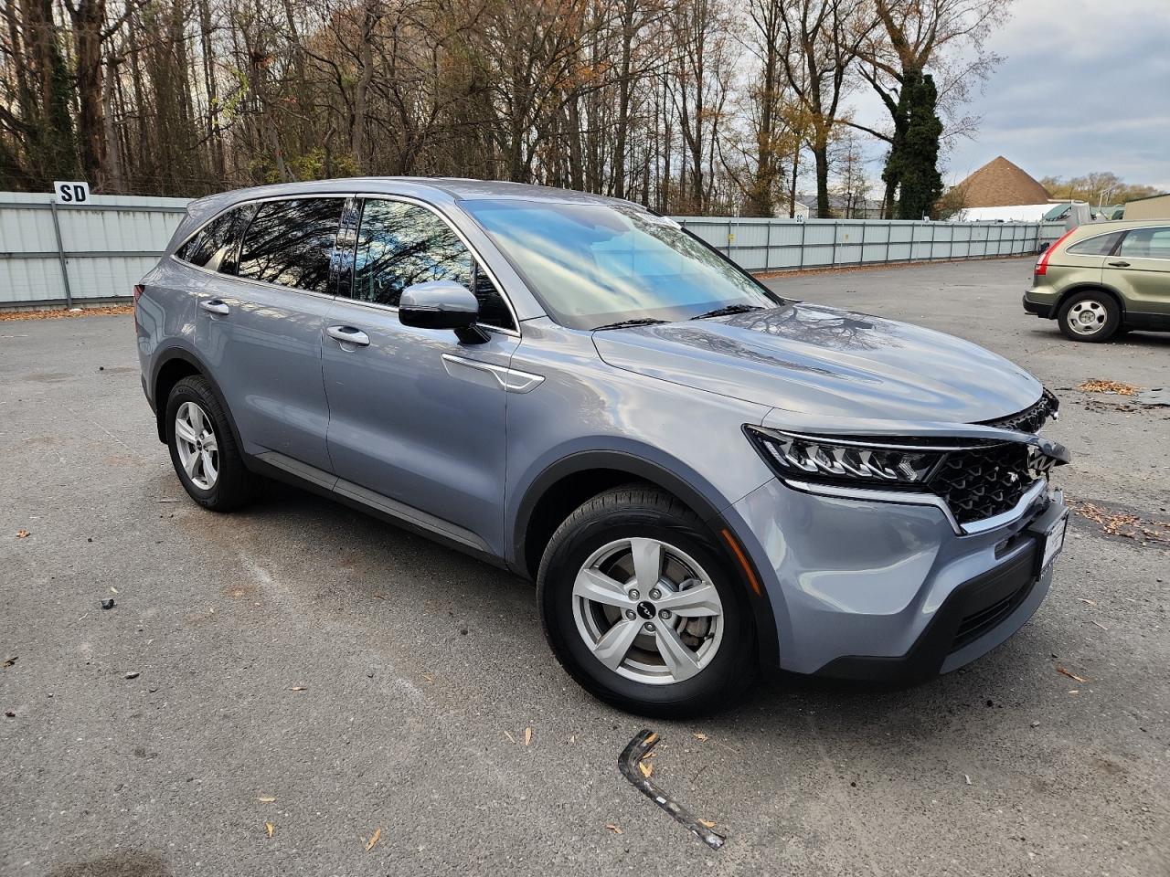 2022 Kia Sorento Lx - Image 4