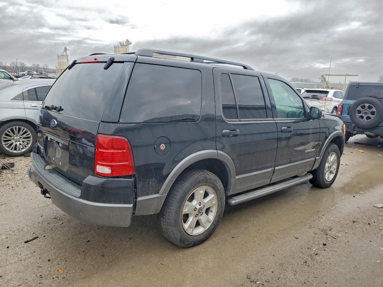 2004 Ford Explorer Xlt - Фото 3