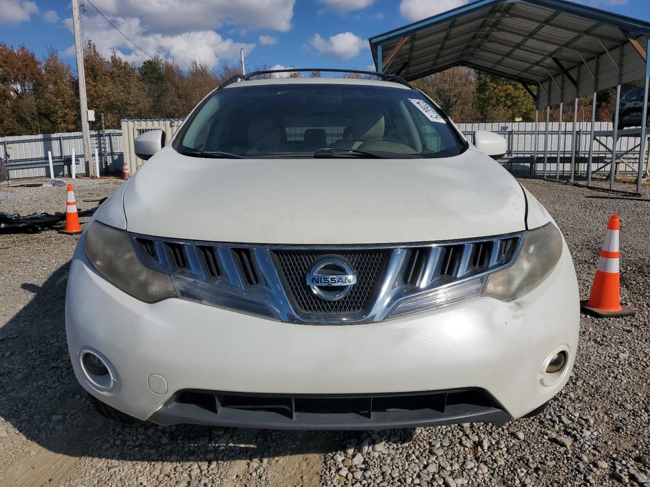 2010 Nissan Murano S - Фото 5