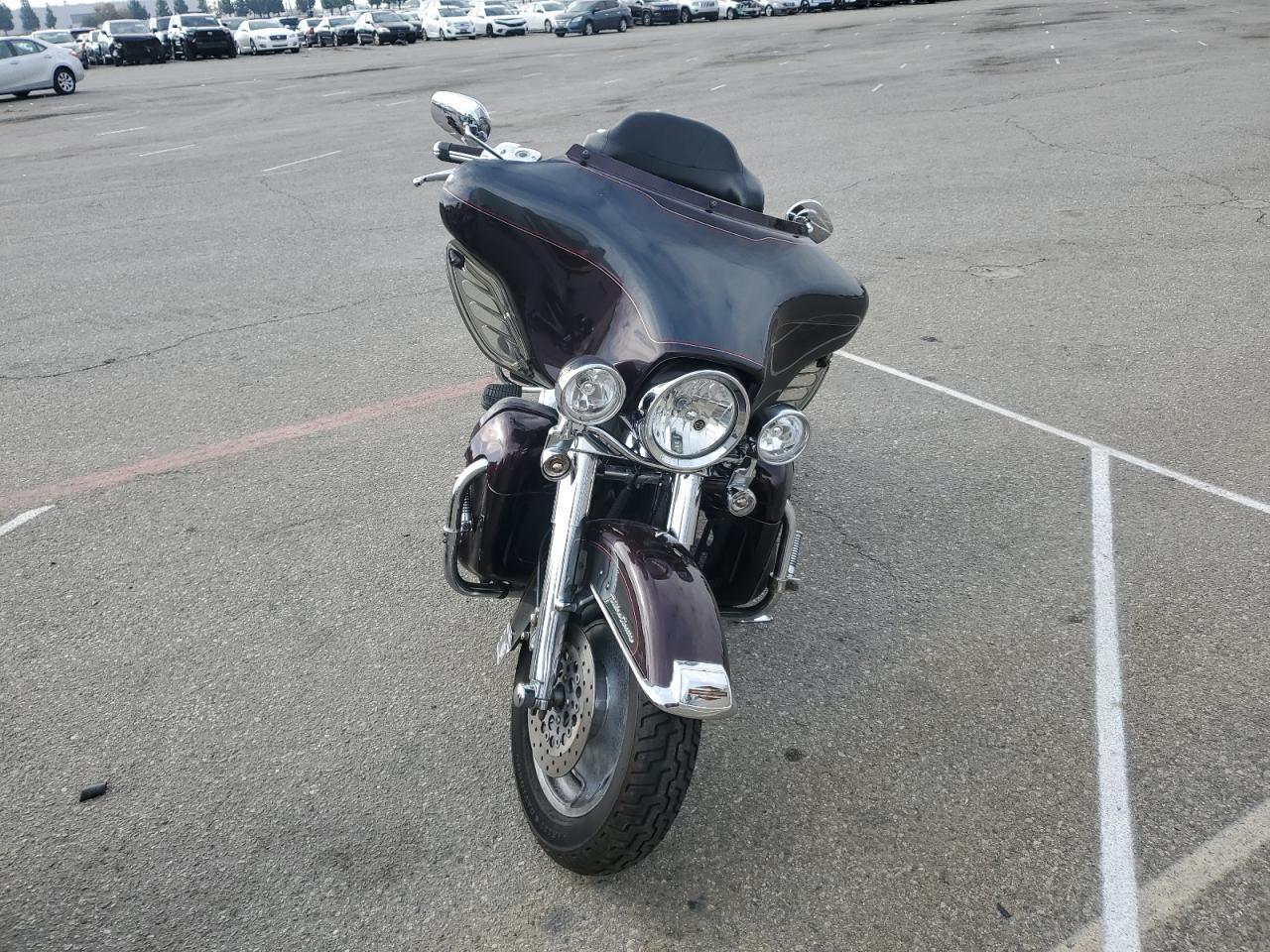 2005 Harley-Davidson Flhtcui - Фото 2