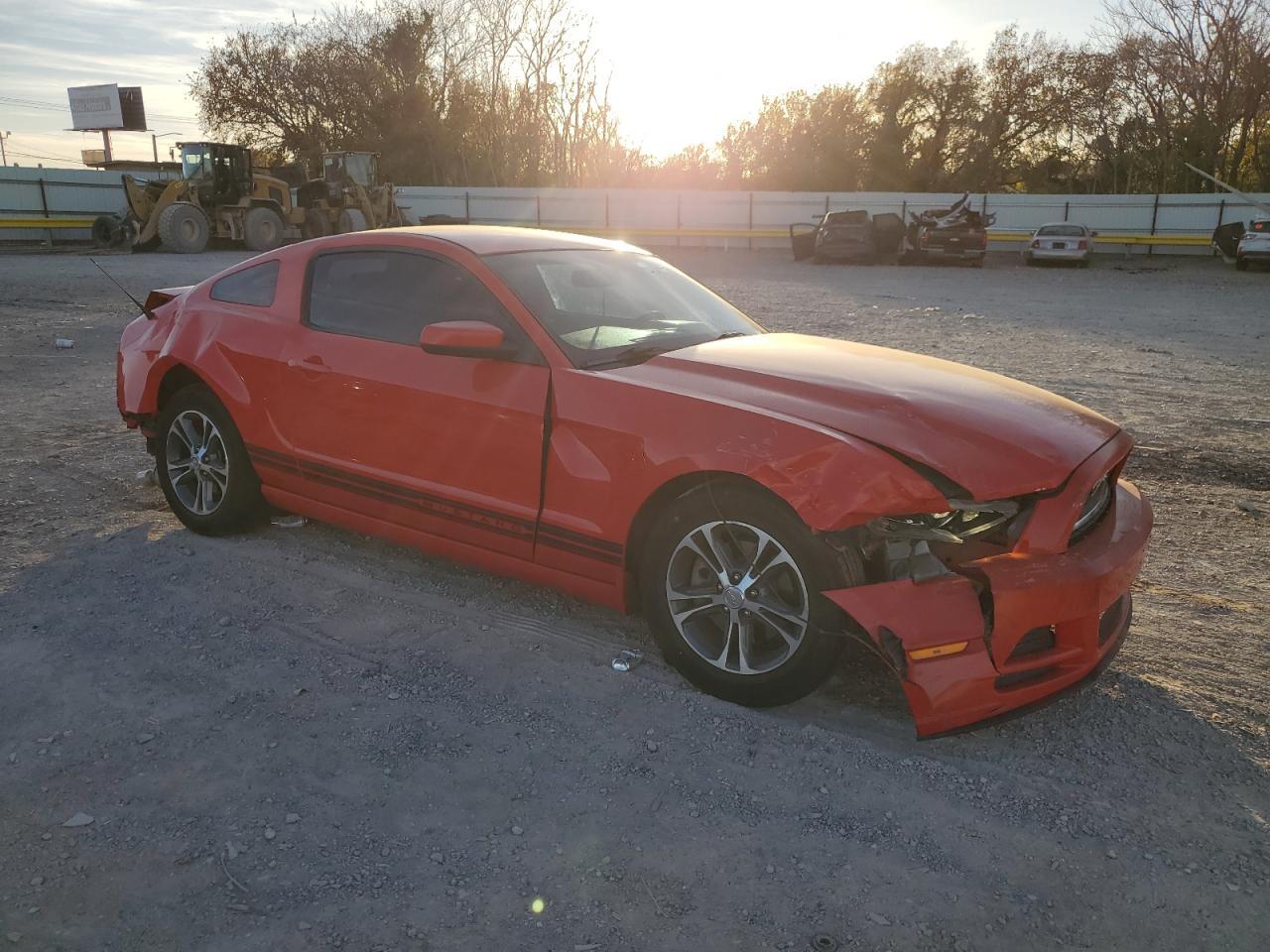 2014 Ford Mustang - Image 4