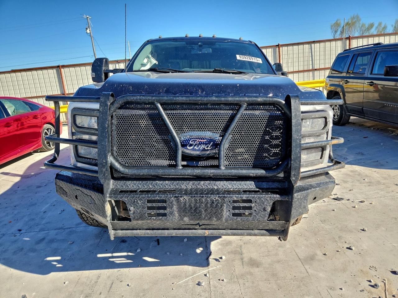 2024 Ford F350 Super Duty - Фото 5