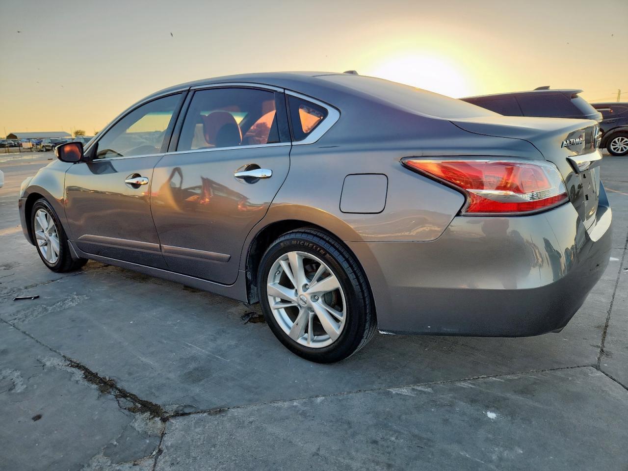 2015 Nissan Altima 2.5 - Image 2