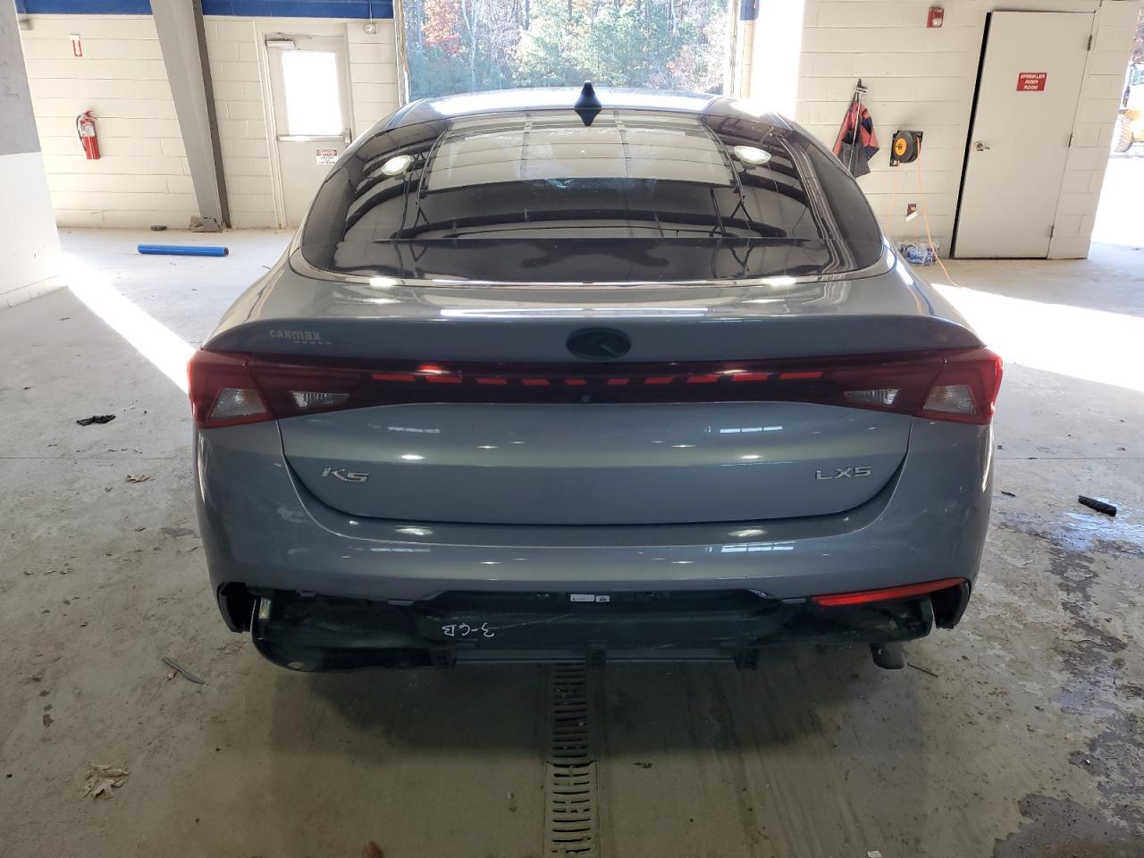 2021 Kia K5 Lxs - Image 6