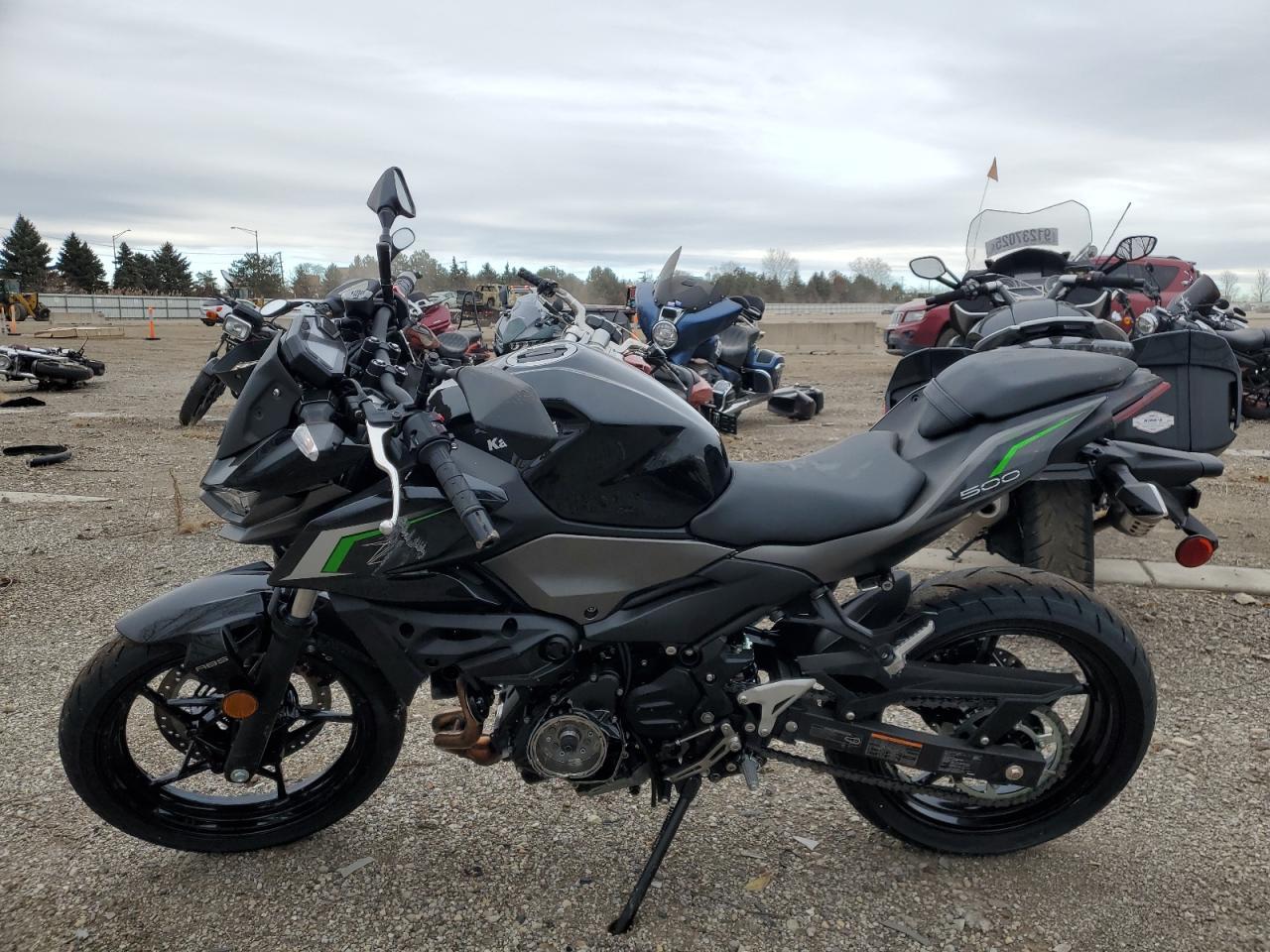 2025 Kawasaki Er500 - Фото 3