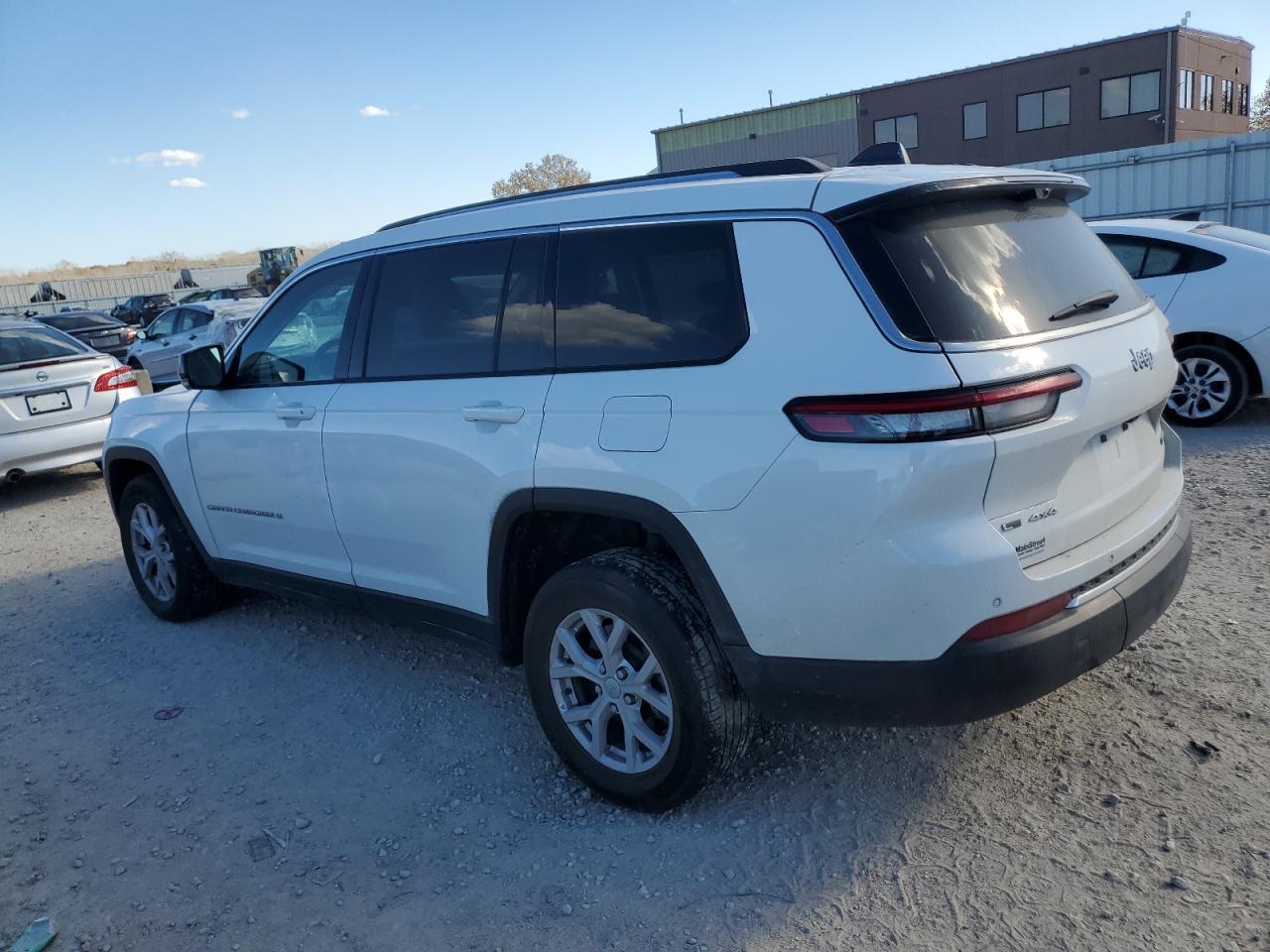 2022 Jeep Grand Cherokee L Limited - Image 2