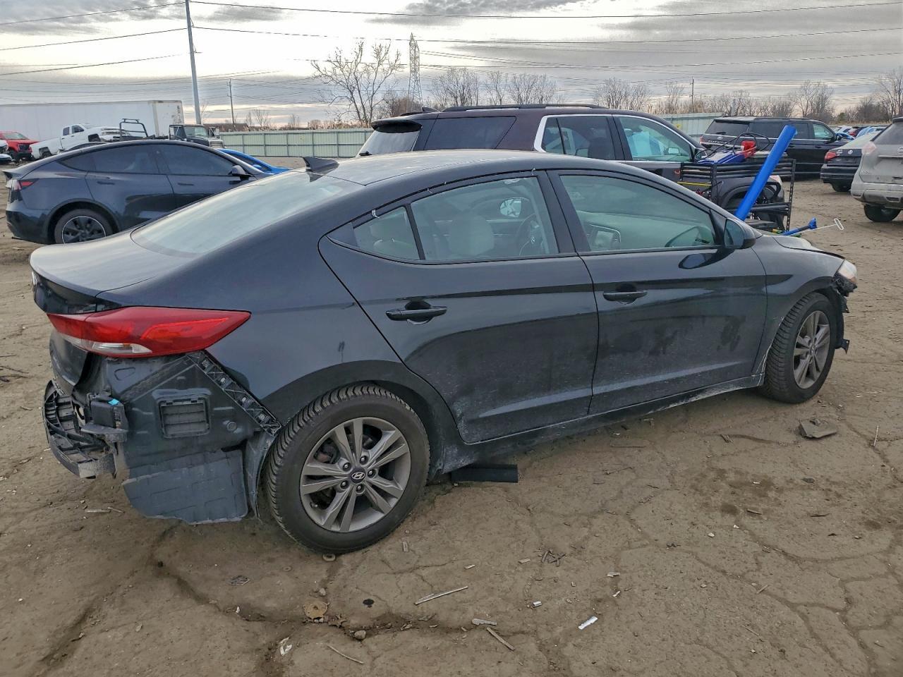 2018 Hyundai Elantra Sel - Фото 3