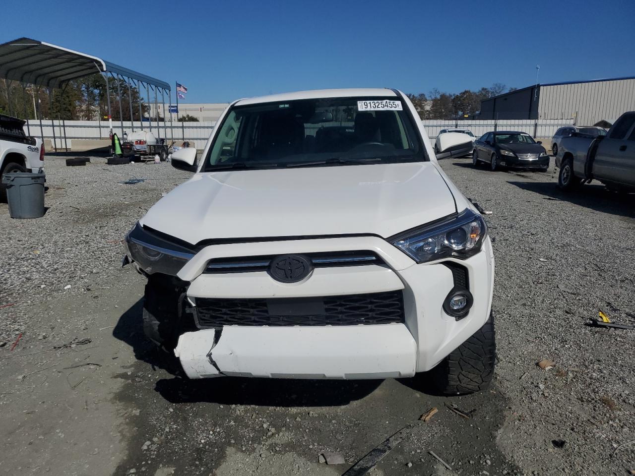 2022 Toyota 4Runner Sr5 - Фото 5