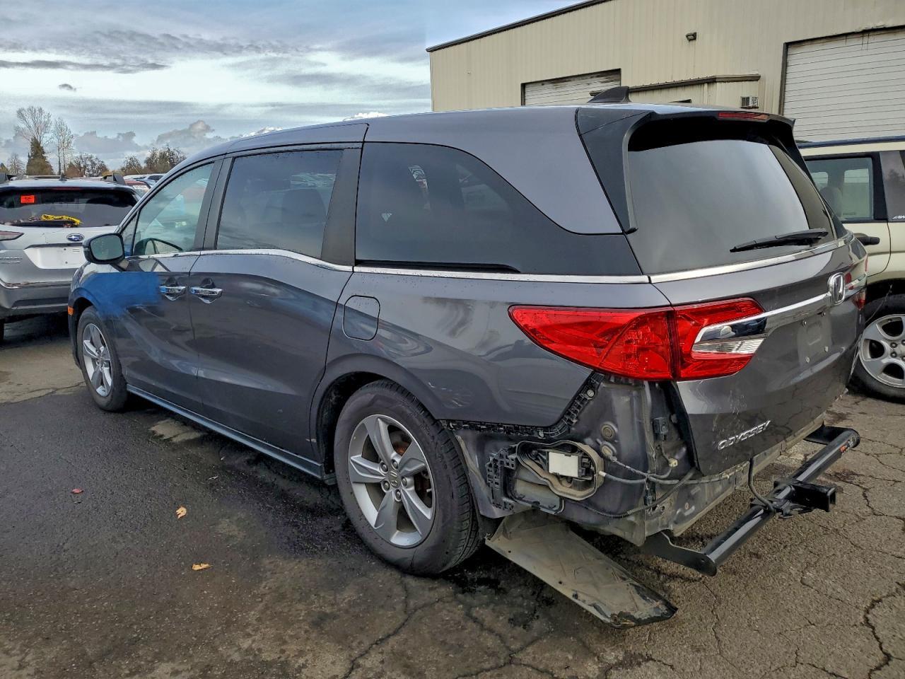 2019 Honda Odyssey Exl - Image 2