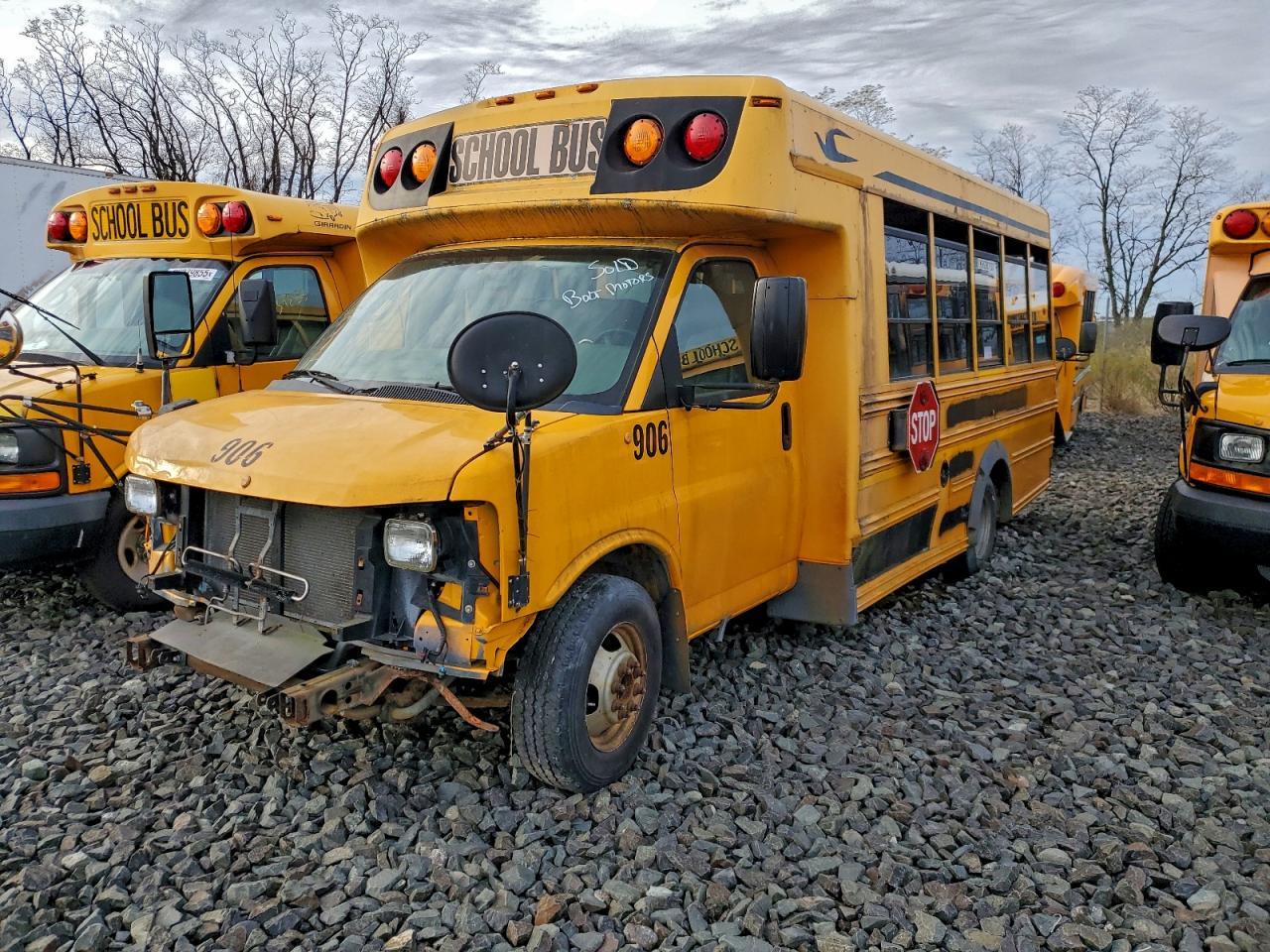 2012 Chevrolet Micro Bird G3500 - School Bus - Фото 2