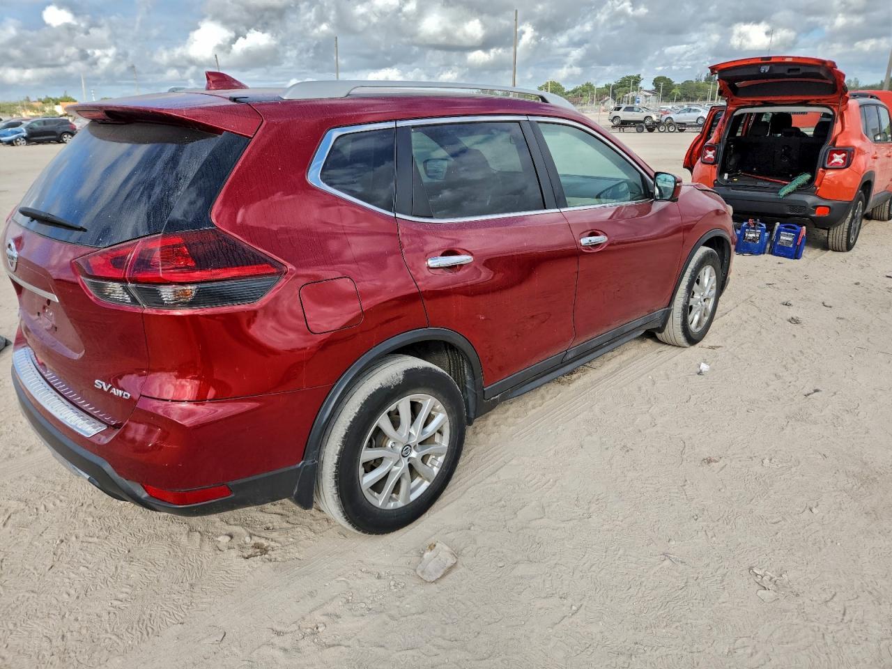 2018 Nissan Rogue S - Image 3