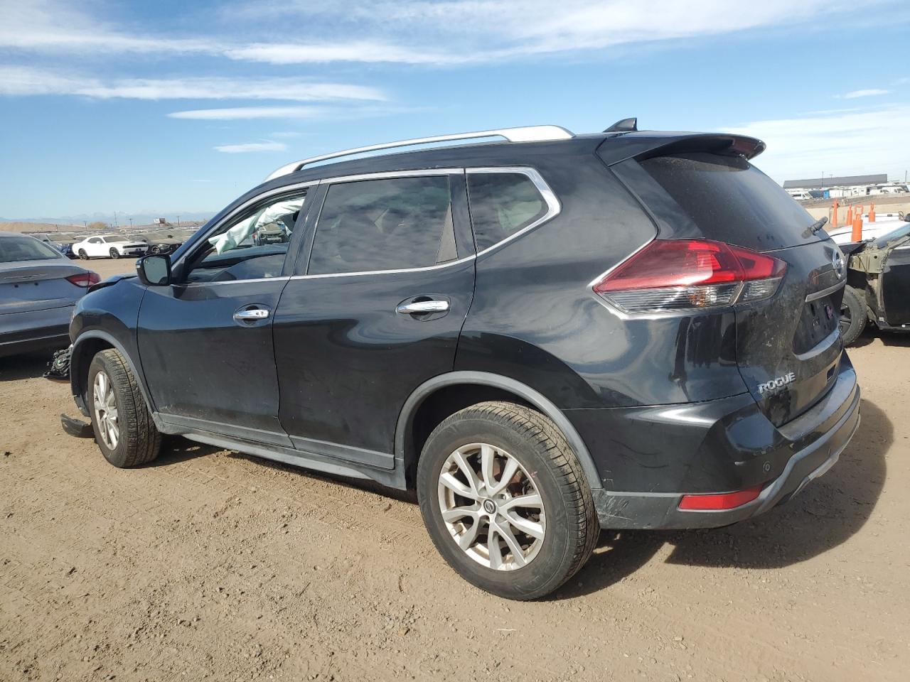 2020 Nissan Rogue S - Фото 2