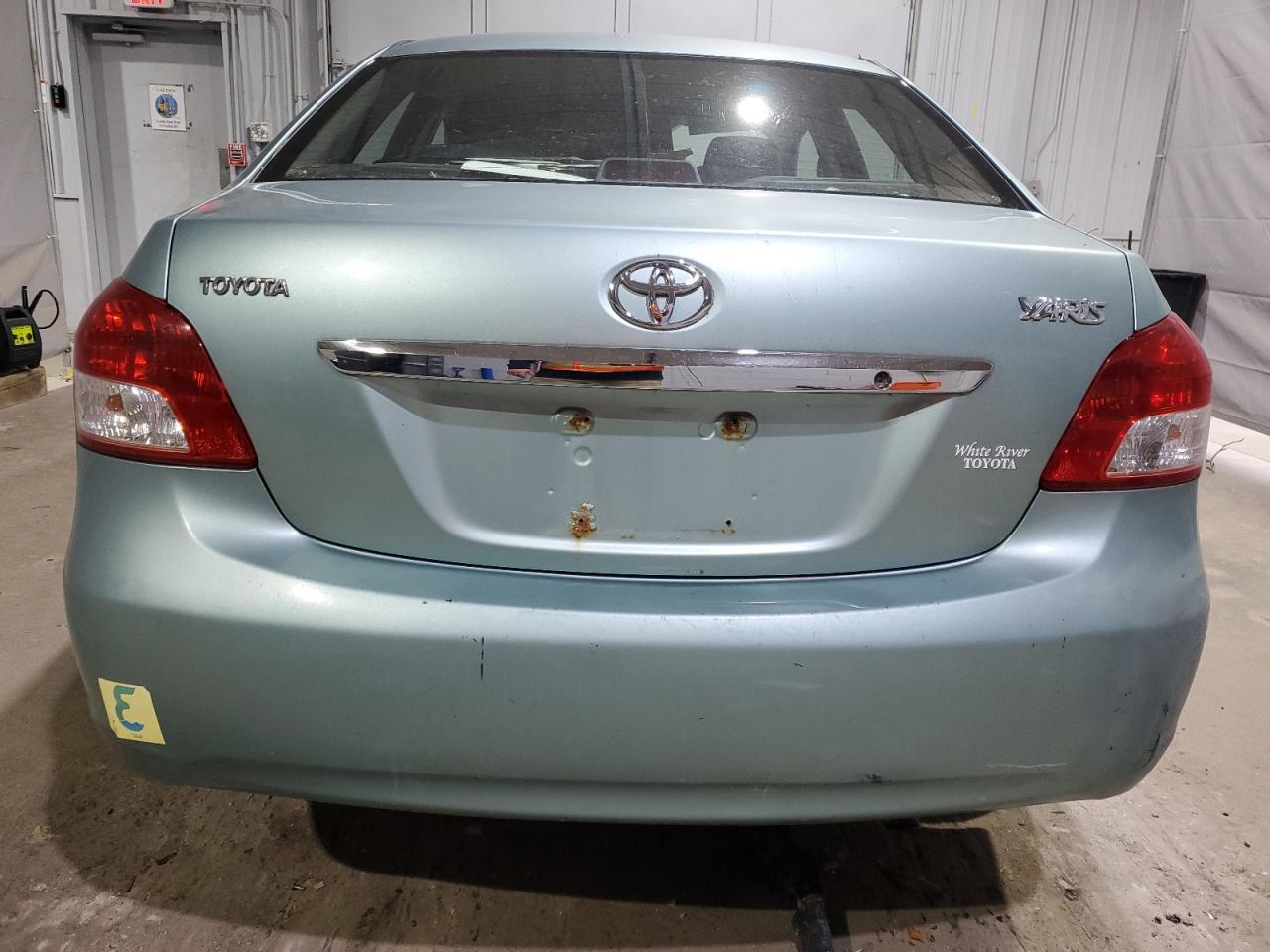 2008 Toyota Yaris Base - Фото 6