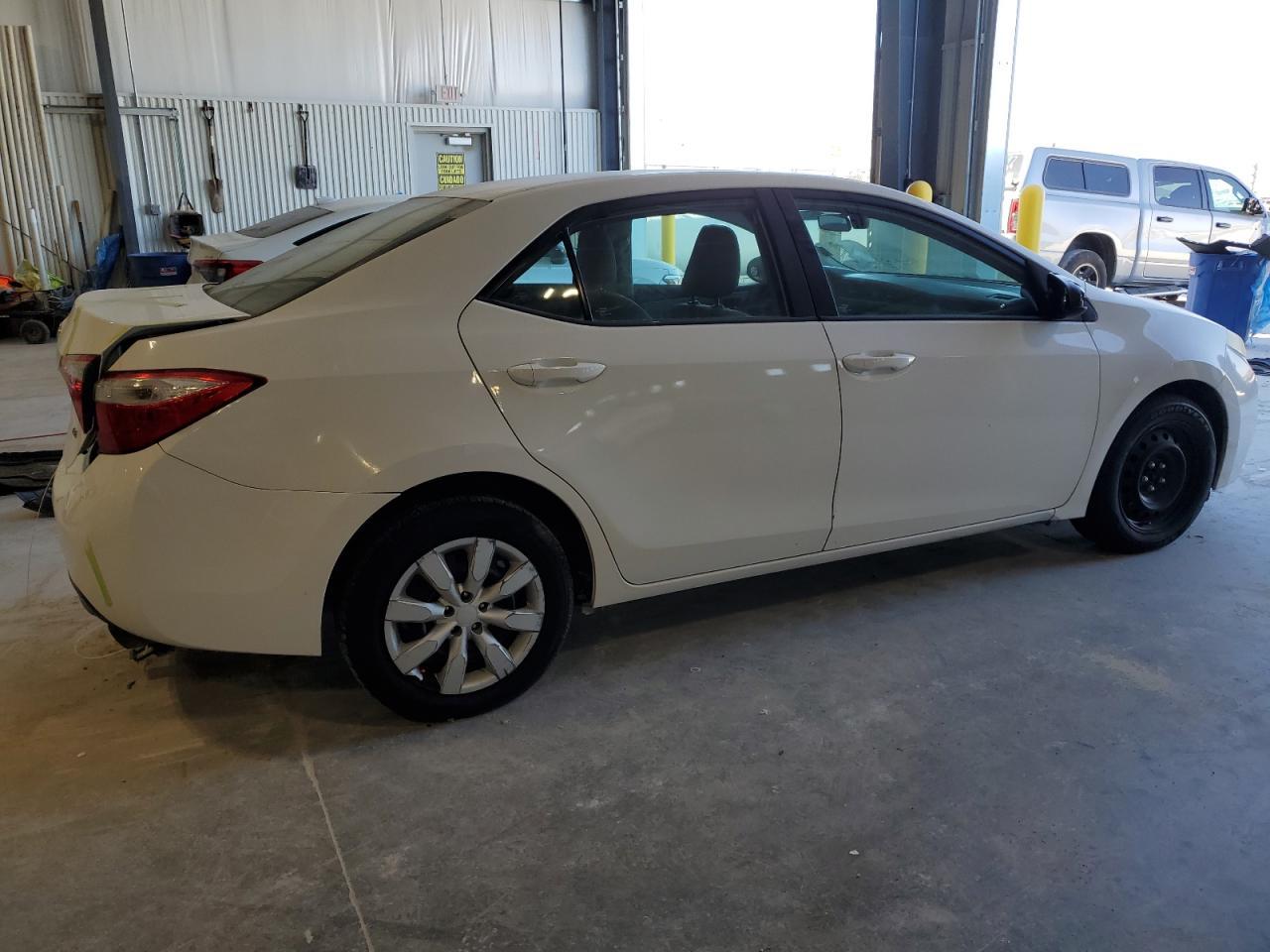 2014 Toyota Corolla L - Фото 3