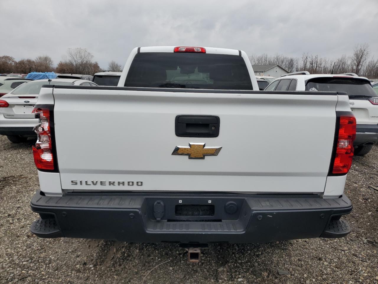 2018 Chevrolet Silverado C1500 - Image 6