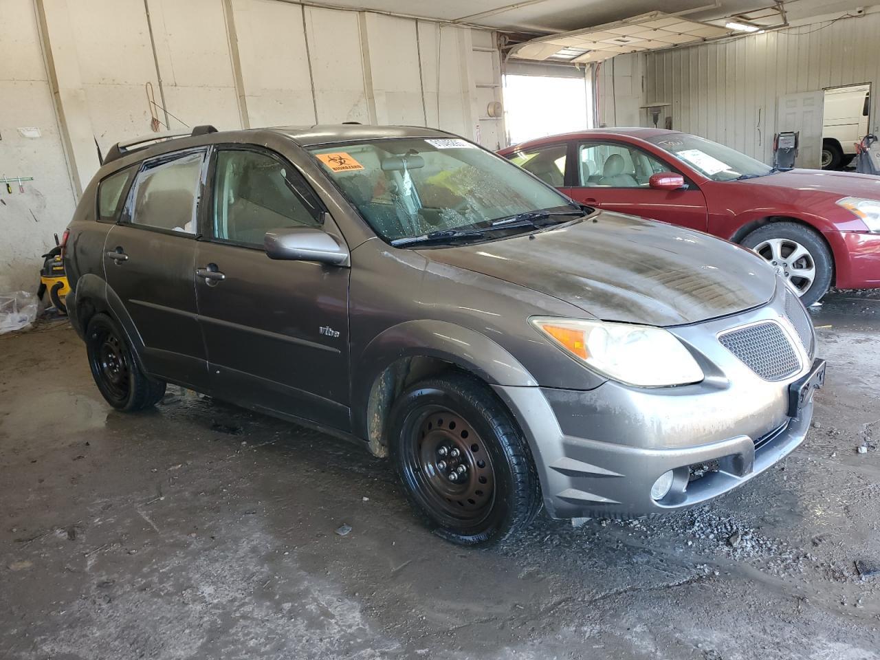 2005 Pontiac Vibe - Фото 4